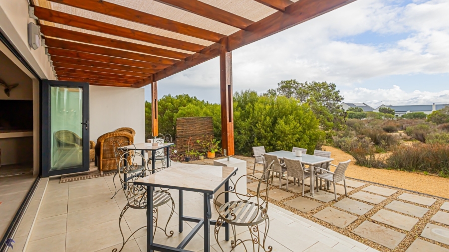 9 Bedroom Property for Sale in Long Acres Country Estate Western Cape
